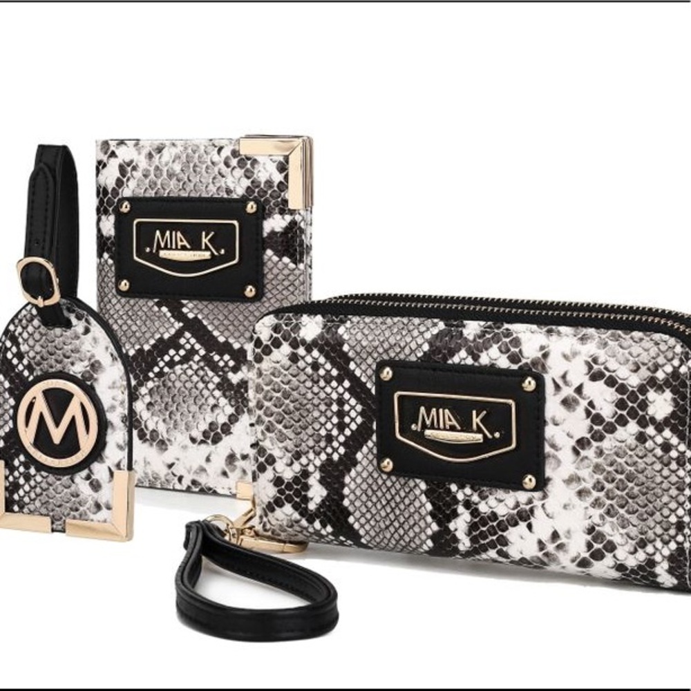 New Mia K Darla Travel Gift Set – 3 pieces
